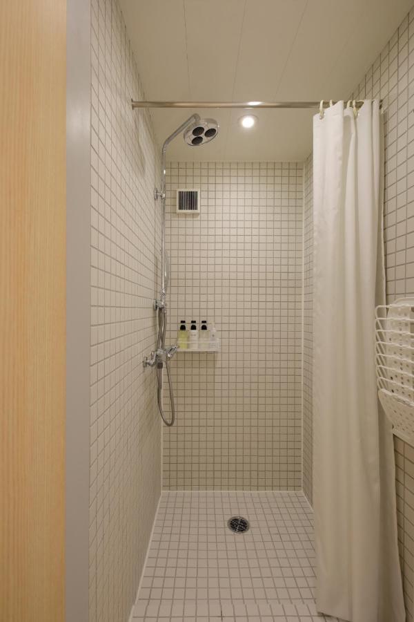 女性専用 Woman Only Capsule Maja Hotel Kyoto マヤホテルキョウト מראה חיצוני תמונה